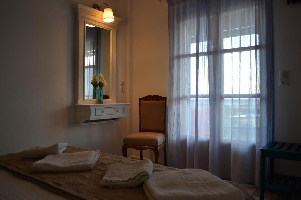Venus Rooms Manganari Quarto foto